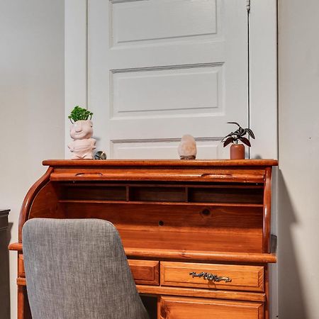E2 Centrally Located In Carytown Fully Fenced Richmond Bagian luar foto