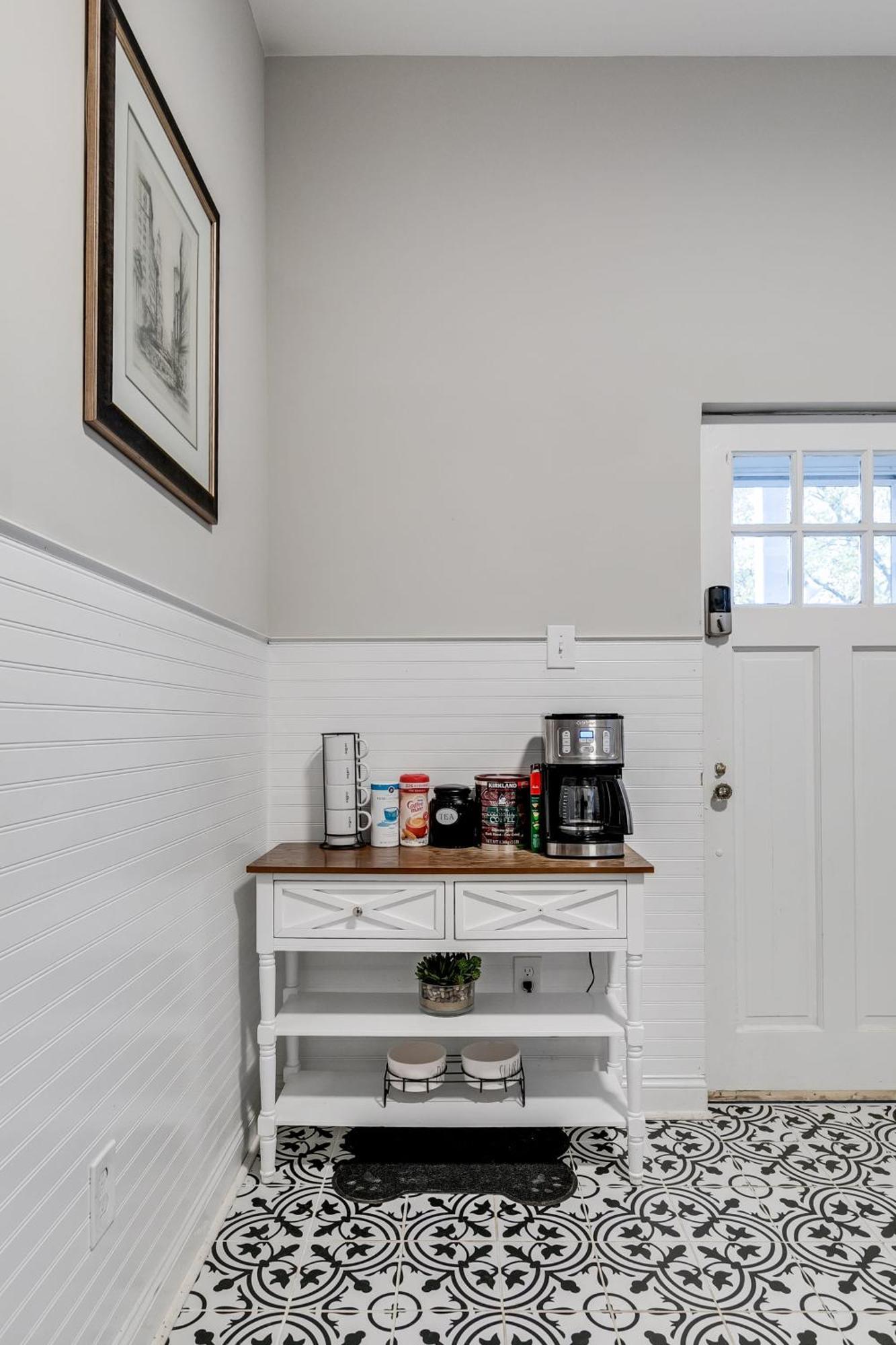 E2 Centrally Located In Carytown Fully Fenced Richmond Bagian luar foto